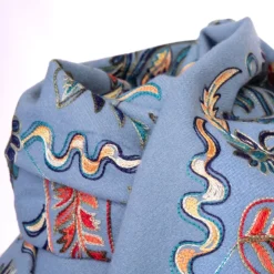 BURTON OF LONDON Echarpe clair brodée rouge Lindsay 70x180cm Mixte BLEU Sale