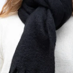 MANOUKIAN Echarpe épaisse chaude 50x210cm couleur unie Mixte NOIR Sale