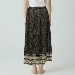 LES TROPEZIENNES PAR M.BELARBI Jupe boutonnée imprimé fleurs avec motifs Femme NOIR Discount