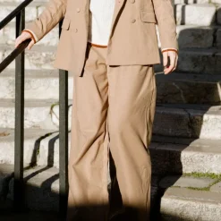 LA PETITE ETOILE Pantalon large à pinces zeline Femme MARRON CLAIR Sale