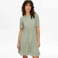 JDY Robe courtes manches courtes trapèze ajouré uni Femme VERT CLAIR