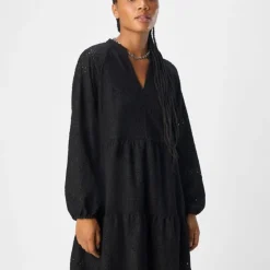 OBJECT Robe midi Gia oversize col V broderie anglaise Femme NOIR Best
