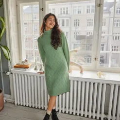 PLEASE Robe pull col roulé salvia manches longues Femme VERT