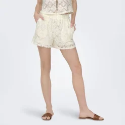 JDY Short court élastique eva à dentelle Femme BLANC ECRU Hot