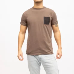 DEELUXE 74 Tee shirt classique poche avec imprimé Homme MARRON New